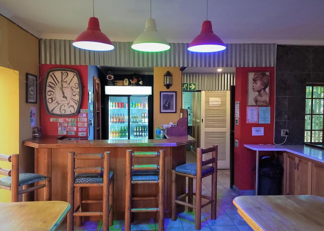 Backpackers Connection @ Jnb Airport Hostel Benoni Εξωτερικό φωτογραφία