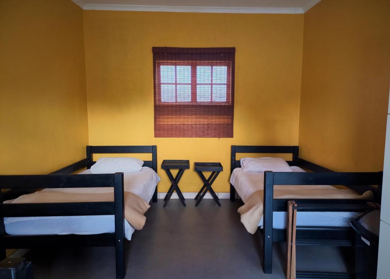 Backpackers Connection @ Jnb Airport Hostel Benoni Εξωτερικό φωτογραφία