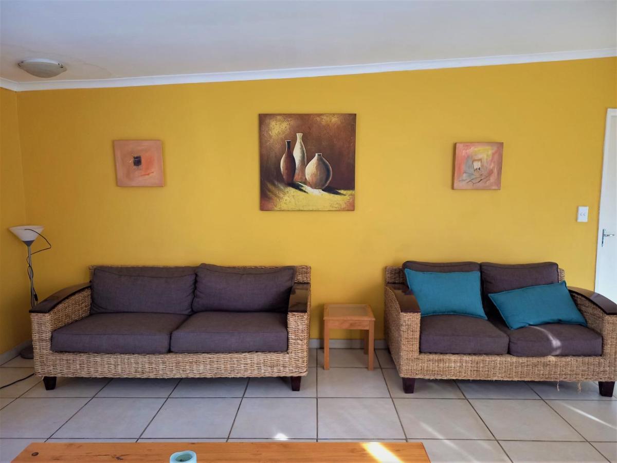 Backpackers Connection @ Jnb Airport Hostel Benoni Εξωτερικό φωτογραφία