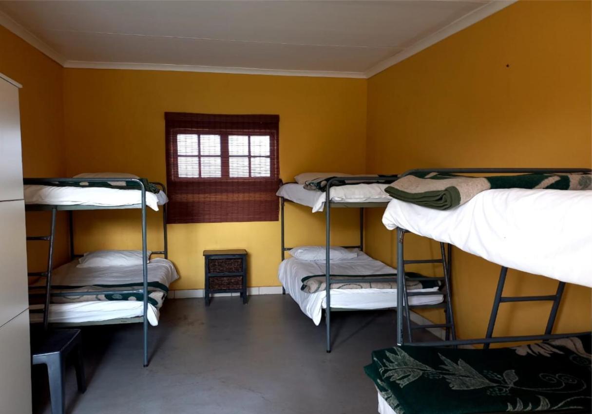 Backpackers Connection @ Jnb Airport Hostel Benoni Εξωτερικό φωτογραφία